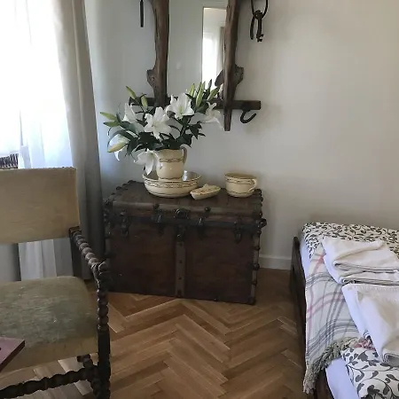 Apartament Karmelicka 19 Muzeum Polin * 바르샤바