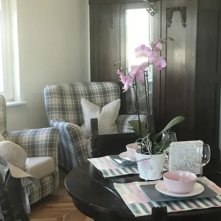 Apartament Karmelicka 19 Muzeum Polin 아파트 *
