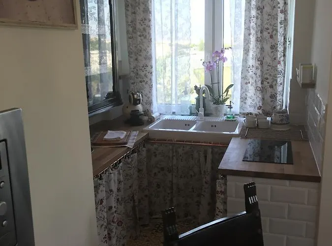 公寓 Apartament Karmelicka 19 Muzeum Polin 华沙