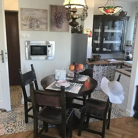 Апартаменты Apartament Karmelicka 19 Muzeum Polin *