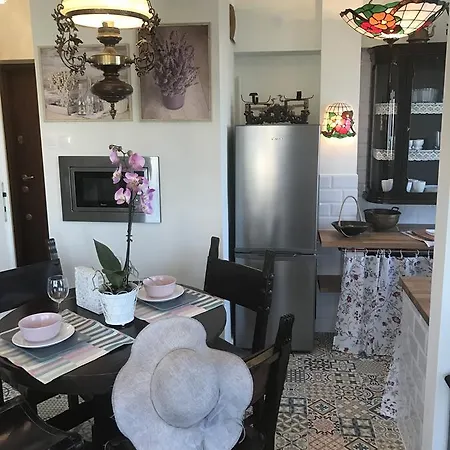 Апартаменты Apartament Karmelicka 19 Muzeum Polin Варшава